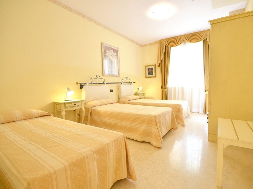 Relais Du Lac Desenzano del Garda Exteriör bild